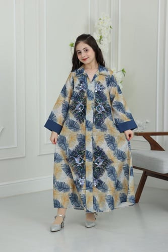 جلابية لينن ( بناتي ) بطبعة ريش وتطريز ترتر