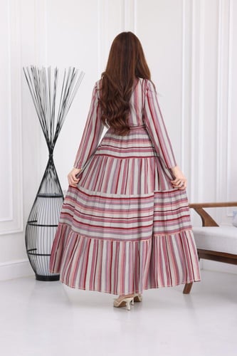 جلابية رايون قطن منقوش بتطريز خفيف على الصدر