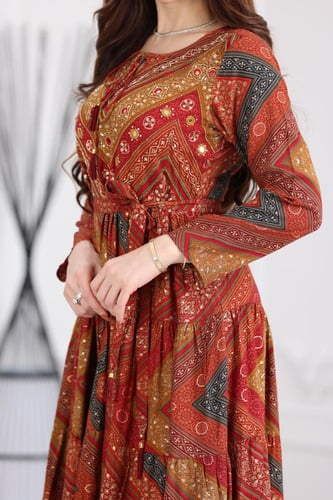 جلابية رايون قطن منقوش بتطريز على الصدر