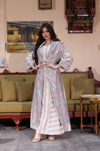 جلابيةكويتية كتان مع وشاح بتطريز تراثي