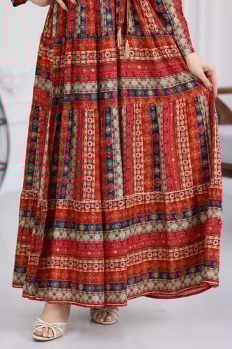 جلابية رايون قطن منقوش بتطريز على الصدر