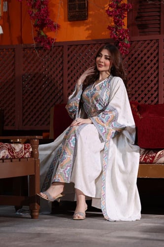 جلابية كويتية لينن قطعتين تراثية بتطريز يدوي ملون