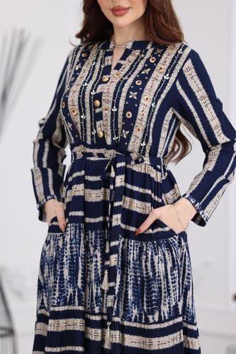 جلابية رايون قطن منقوش بتطريز على الصدر