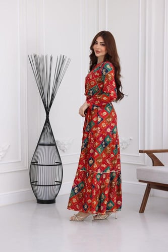 جلابية رايون قطن منقوش بتطريز خفيف على الصدر