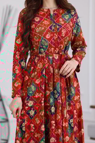 جلابية رايون قطن منقوش بتطريز خفيف على الصدر