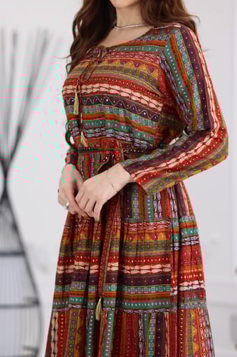 جلابية رايون قطن منقوش بتطريز على الصدر