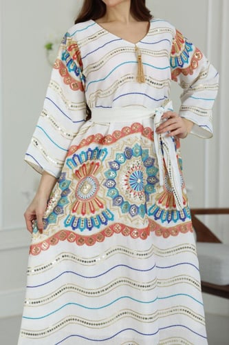 جلابية لينن كويتية بتطريز ترتر