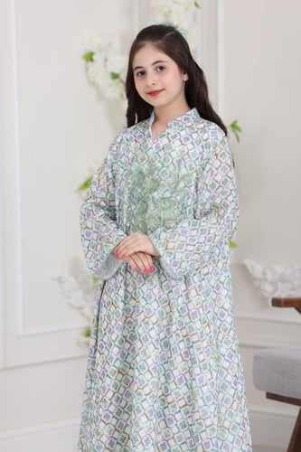 جلابية قطن مطبوع ( بناتي ) بتطريز ورد ثلاثي الأبعا...