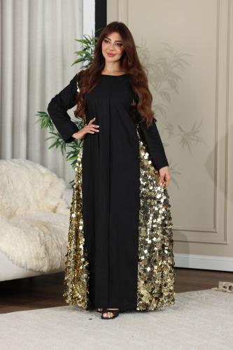جلابية كريب بحريني مزينة بالترتر الذهبي