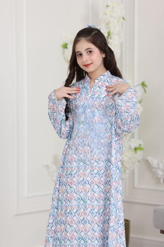 جلابية قطن مطبوع ( بناتي ) بتطريز ورد ثلاثي الأبعا...