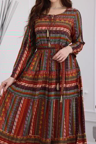 جلابية رايون قطن منقوش بتطريز على الصدر