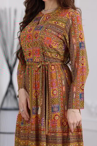 جلابية رايون قطن منقوش بتطريز على الصدر