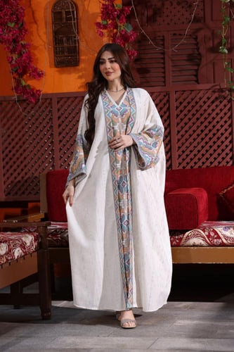 جلابية كويتية لينن قطعتين تراثية بتطريز يدوي ملون