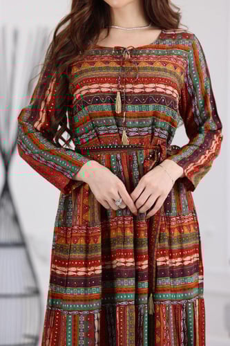 جلابية رايون قطن منقوش بتطريز على الصدر