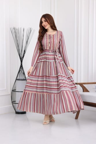 جلابية رايون قطن منقوش بتطريز خفيف على الصدر