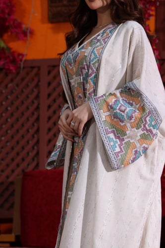 جلابية كويتية لينن قطعتين تراثية بتطريز يدوي ملون