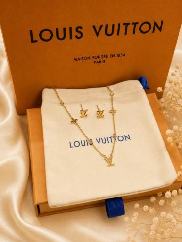 Louis Vuitton necklace and earrings, high quality