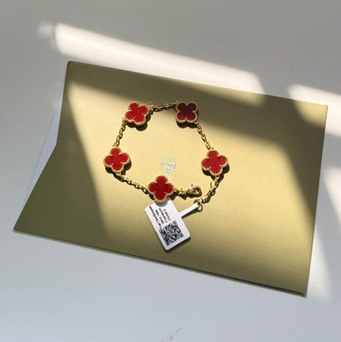 Van Cleef bracelet, orange color, original piece,...