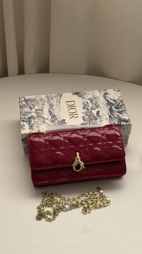 My Dior bag in garnet with brand accessories