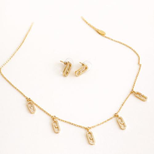 Gold Miska necklace and earrings Master Judy Alia