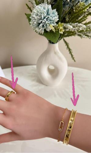 Van Cleef gold bracelet with the gold ring, adjust...