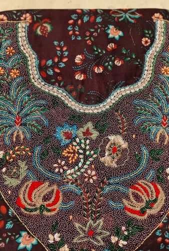 مخور مخمل مورد