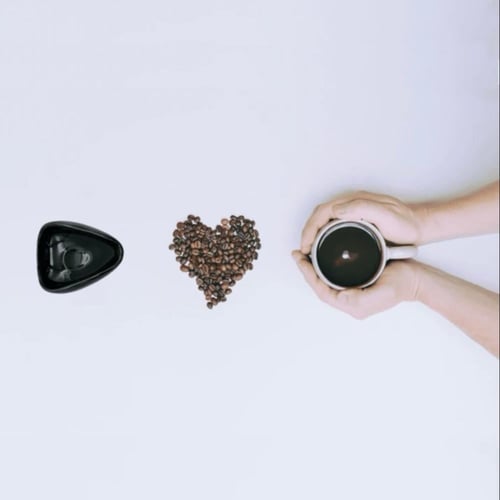 وعاء بن سيراميك اسود