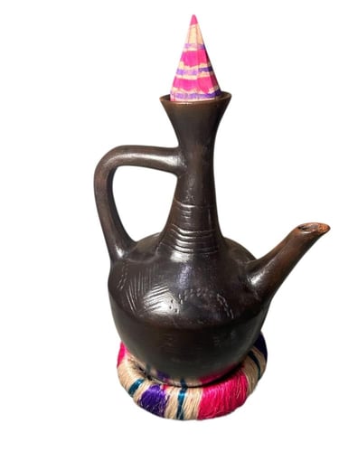 إبريق الجَبَنة الإثيوبي الفخاري – لتحضير القهوة ال...