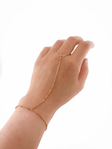 Hand Chain Style Three