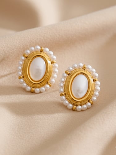 Victorian Glow Stud Earrings