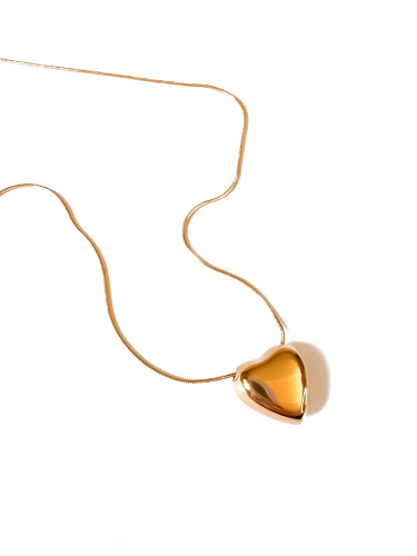 Cora Necklace