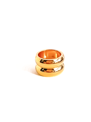 Golden Hug Ring