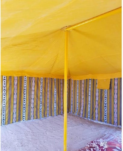 خيمة باكستانية اسود مخطط واجهه شفاف