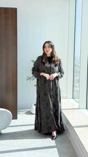A short abaya