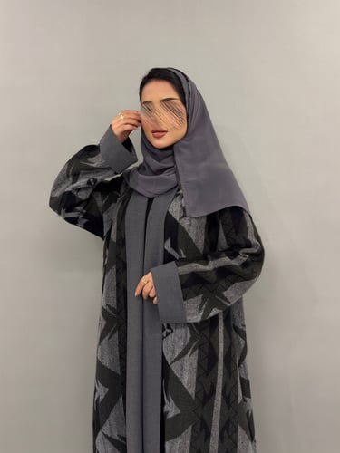 35 Abaya Shurooq