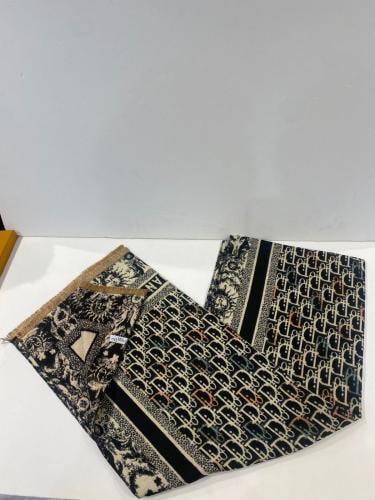 سكارف ديور هاي كوالتي
