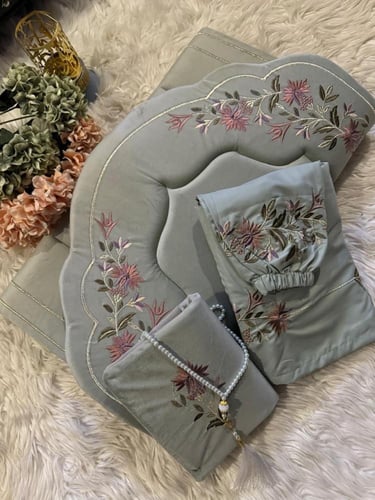 طقم صلاه ٤قطع