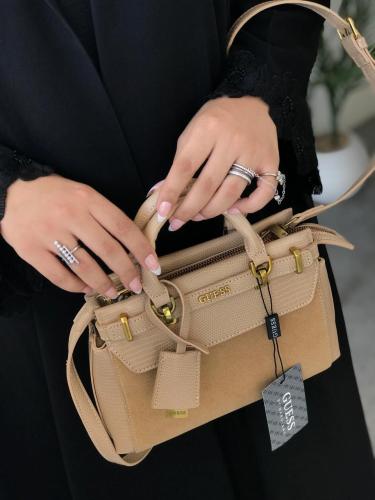 شنط جيس مخفضه