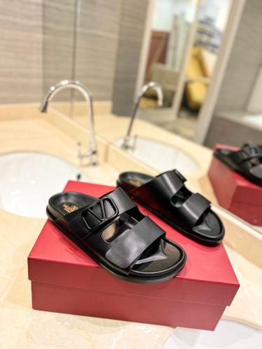 سليبر فالنتينو رجالي