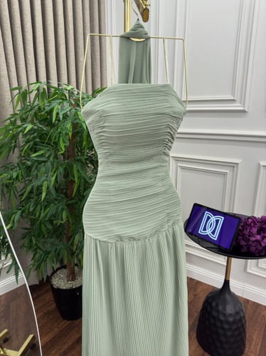 فستان ناعم فستقي