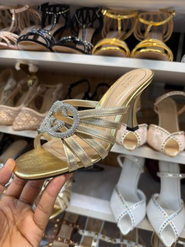 كعب قوتشي ماستر