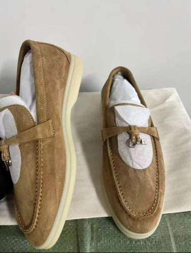 فلات لوروبينا ماستر نسائي