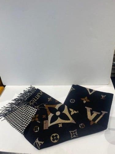 سكارف لويس فيتون هاي كوالتي