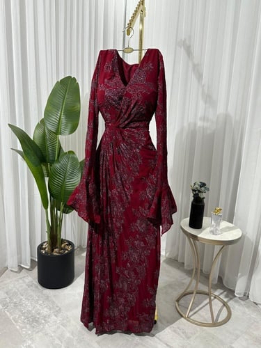 فستان سهره عنابي