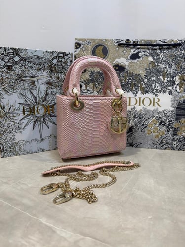 شنط ليدي ديور ماستر مع الملحقات