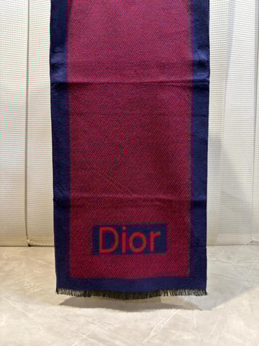 سكارف ديور هاي كوالتي يصلح للجنسين