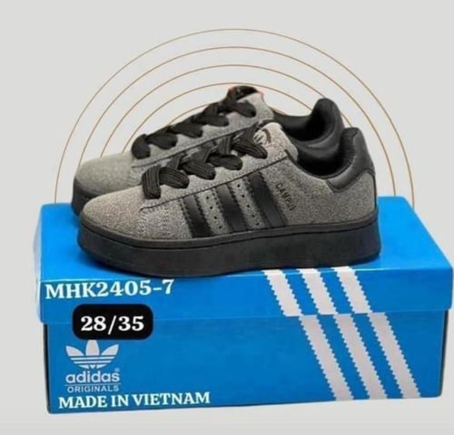 شوز اديداس اطفال