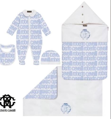 طقم مواليد دولتشي قابانا 5قطع مع كيس الشوبنج