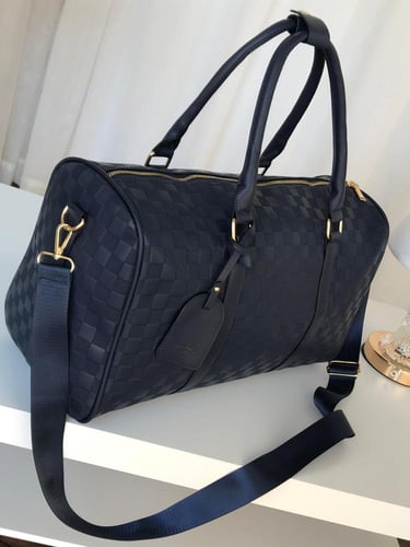 شنطه هاند باق لويس فيتون