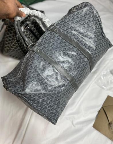 شنطه هاند باق قويادر رمادي